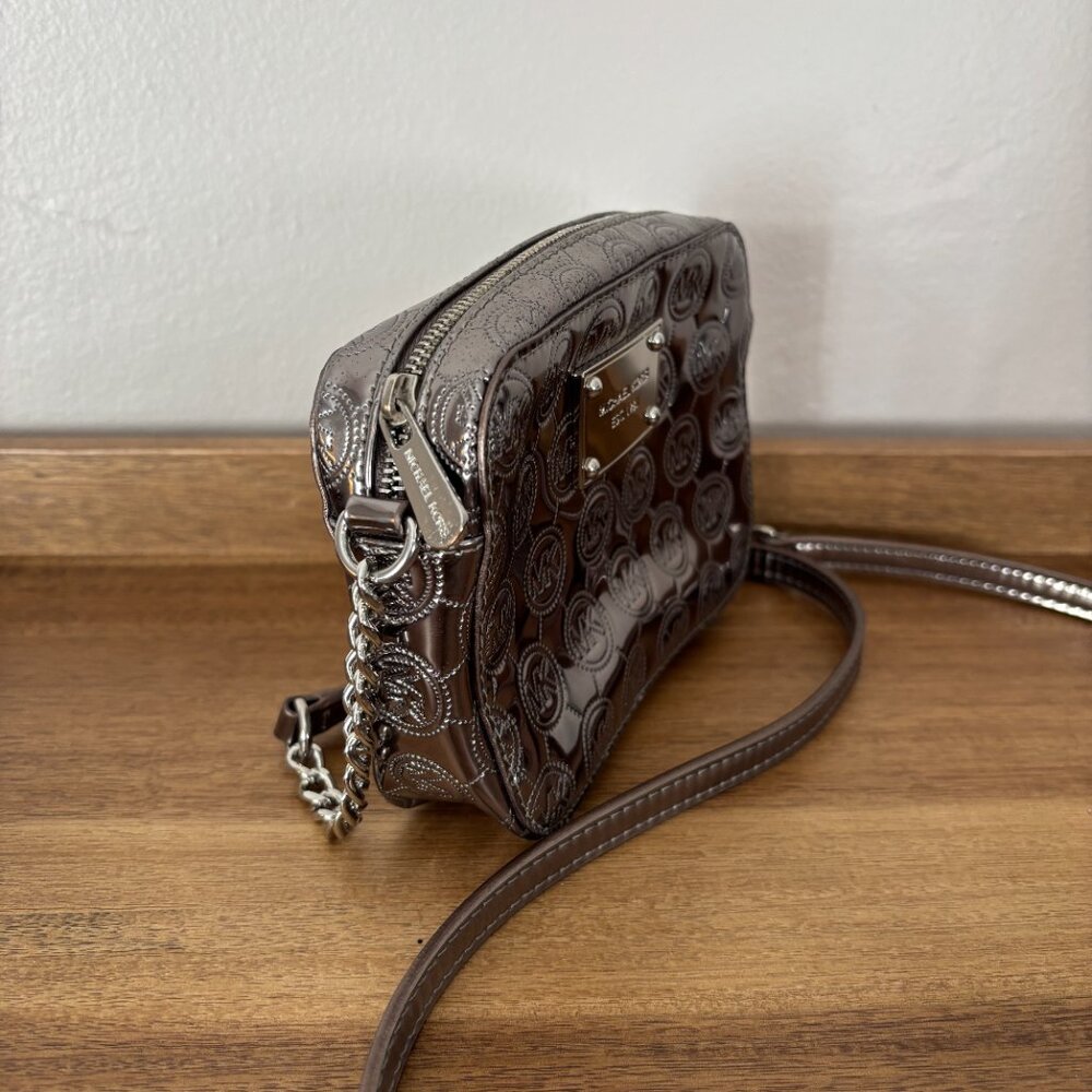 Michael Kors Jet Set Small Metallic Silver Logo Crossbody - Picture 3 of 10